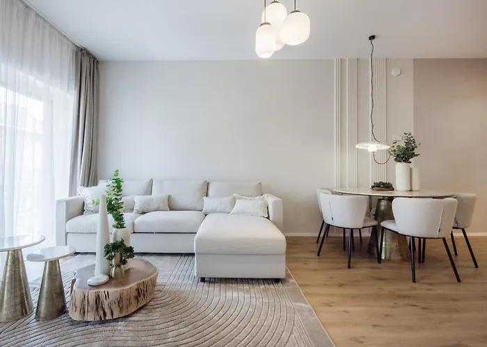 דירה Elegant Premium With Parking *