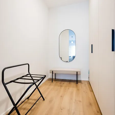 Elegant Premium With Parking